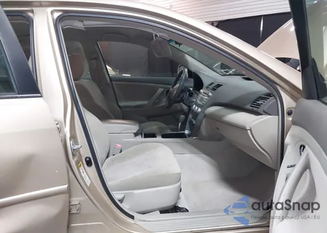 2011 Toyota Camry Le from USA, damaged, VIN 4T1BF3EK8BU218729